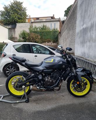 Yamaha MT-07 2017 – 24.000 km – 689cc – ABS –ottim