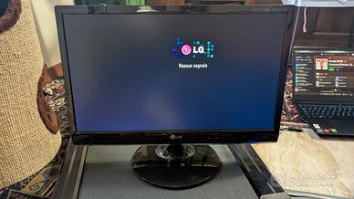 TV Monitor LG Flatron M2262D-PC 22"   