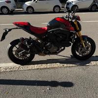 Ducati Monster 937