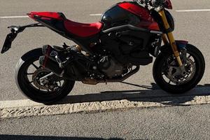 Ducati Monster 937