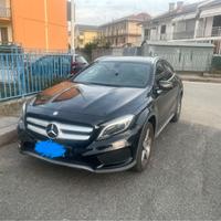 MERCEDES GLA (X156) GLA 180 Premium