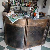 Angolo bar ferro battuto