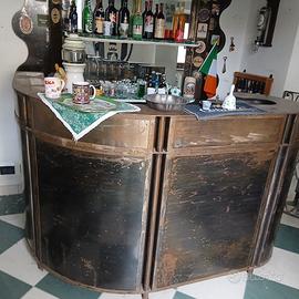 Angolo bar ferro battuto