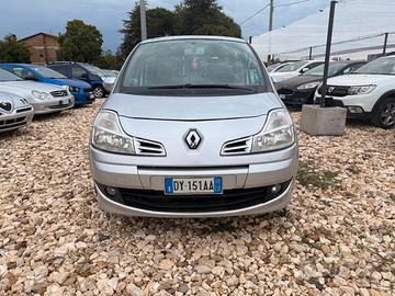 Renault Modus Grand 1.2 16V TCE Dynamique