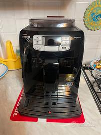 Macchina da caffè Intelia Saeco