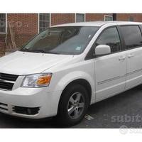 Parabrezza Dodge Grand Caravan (2008 in avanti)