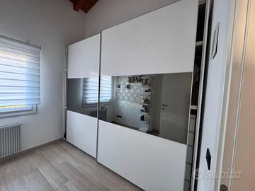 ARMADIO ROSSETTO MISURA 305x255h ANTE SCORREVOLI