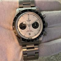 Tudor black bay chrono