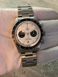 Tudor black bay chrono