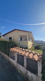 Casa su due livelli 200m2