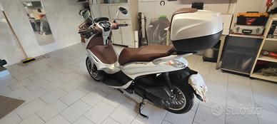 Beverly 300ie ABS ASR