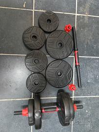 2 manubri da 8.5kg + 2 dischi da 1kg ciasuno