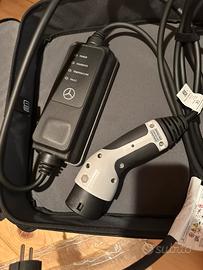 cavo ricarica macchina elettrica mercedes