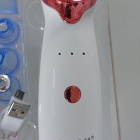 Aspiratore per la pulizia del viso