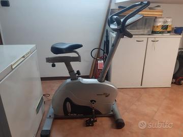 Cyclette Proteus PEC-4650 con display