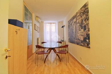 MULTILOCALE A RECANATI