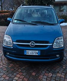 Opel agila 