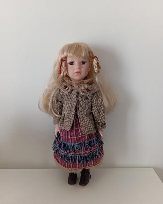 bambola di porcellana 