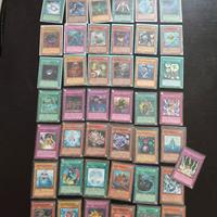 YU-GI-OH! LOTTO 49 CARTE DA COLLEZIONE