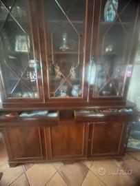 Credenza antica in mogano