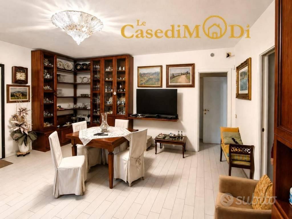 Appartamento di 100 m² con più di 5 locali a Livor - Vista 3