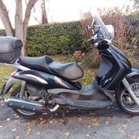 Piaggio Beverly 500