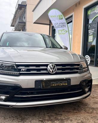 VOLKSWAGEN Tiguan R - Line AUTOMATICO 2.0 TDI DSG 