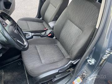 SEDILI ANTERIORI E POSTERIORI OPEL ASTRA J 2015
