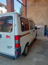 furgone 9 posti