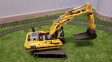 LEGO Technic 8043 Modellino Benna da Roccia