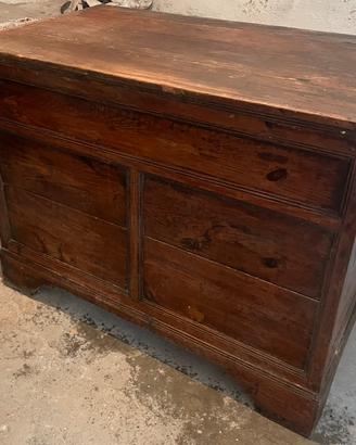 Cassone in legno