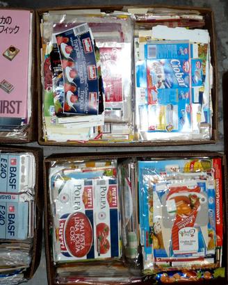Migliaia PACKAGING confezioni COLLEZIONE ante 2000