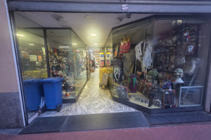 Locale commerciale LEGGERE BENE