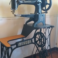 Macchina per cucire  singer