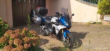 BMW R1200RS