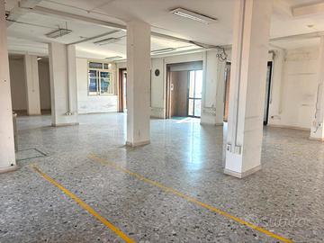 Via marina- ampio ufficio