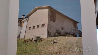 Rustico a Capriva del Friuli