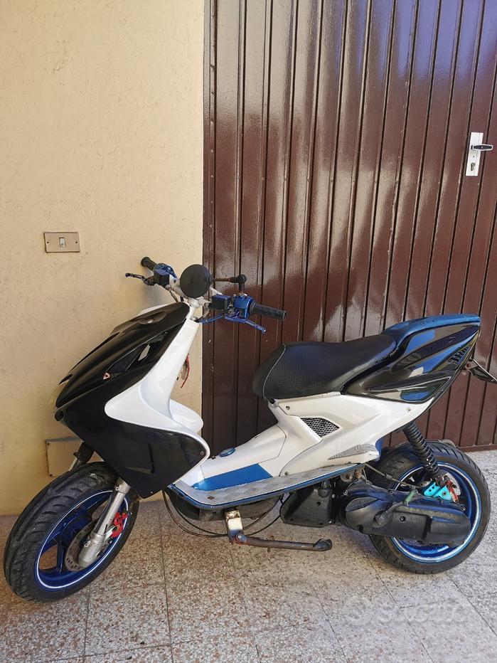 Aerox 50cc Vendita Aerox Motorino Prezzo Aerox 50 Usato Motor