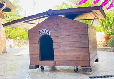 Cuccia artigianale in legno fatta a mano