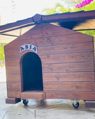 Cuccia artigianale in legno fatta a mano