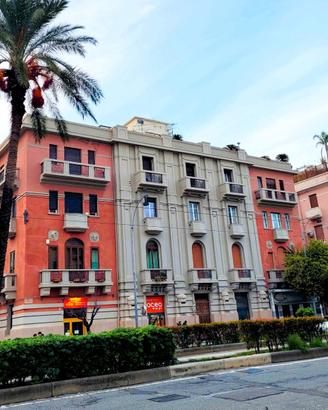 Viale San Martino, bivani con grande cantina