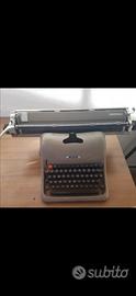 Macchina da scrivere Olivetti. Lexicon 80. 