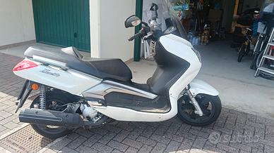 SCOOTER TGB 250 XMOTION 
