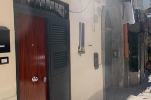 Basso completamente Ristrutturato pari a nuovo