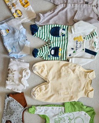 Lotto 68 pezzi abbigliamento neonato 0/6 mesi