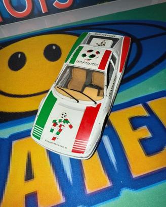 Bburago Ferrari Italia 90