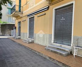 NEGOZIO A SESTRI LEVANTE