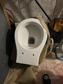 Wc, copri wc e bidet filo muro