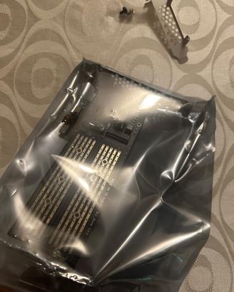 Scheda adattatore PCle 3.0 x4 a doppio NVMe M2 SSD