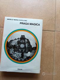 PRAGA MAGICA - ANGELO M.RIPELLINO -Ed.EINAUDI 
